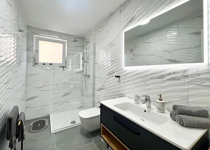 Murvica De Luxe * Malinska