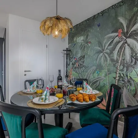 Murvica De Luxe Malinska