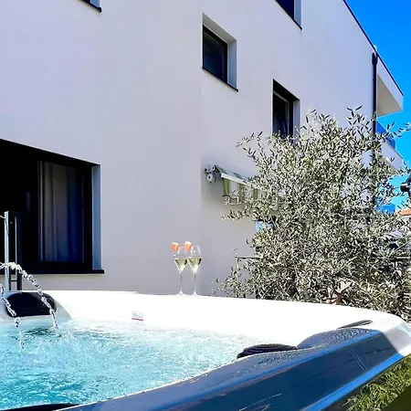 Apartmán Murvica De Luxe