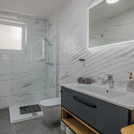 Murvica De Luxe Apartmán *