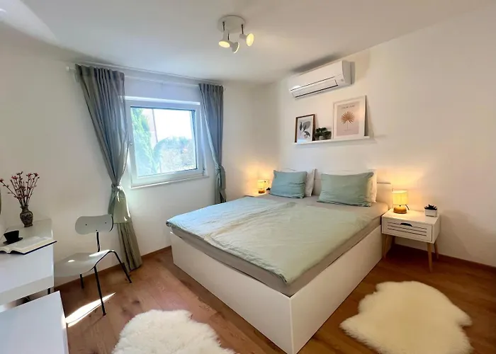 아파트 Murvica De Luxe 말린스카